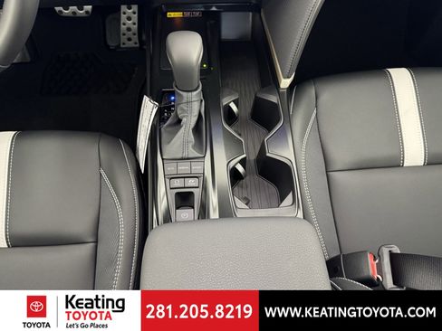 New 2026 Toyota Camry Hybrid image 9