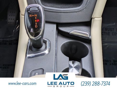Used 2017 Cadillac XT5 Premium Luxury FWD image 16