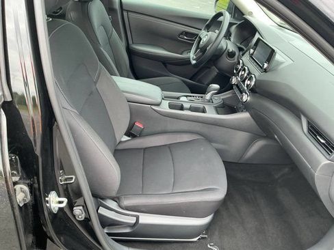 Used 2025 Nissan Sentra S FWD image 19