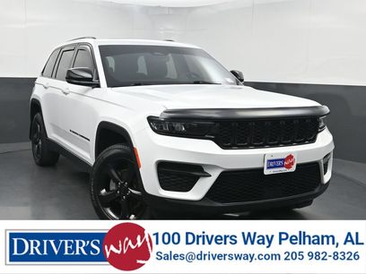 Used 2022 Jeep Grand Cherokee Altitude
