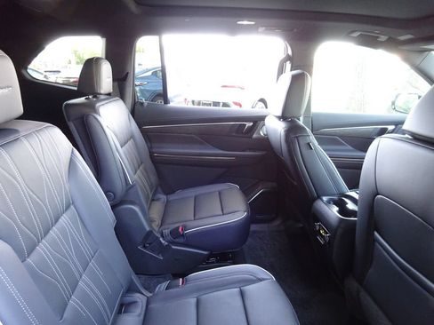 New 2026 Buick Enclave Avenir w/ Super Cruise Package FWD image 22