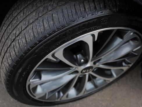 Used 2018 Kia Cadenza Technology FWD image 62