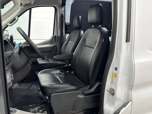 Used 2025 Ford Transit 250 148 High Roof Extended AWD w/ Load Area Protection Package image 6