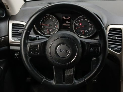 Used 2013 Jeep Grand Cherokee Laredo RWD image 21