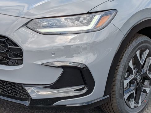 New 2026 Honda HR-V EX-L image 9