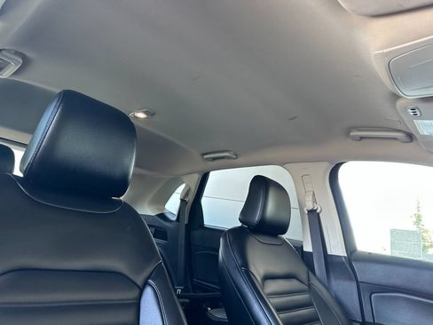 Certified 2021 Ford Edge SEL w/ Convenience Package FWD image 16