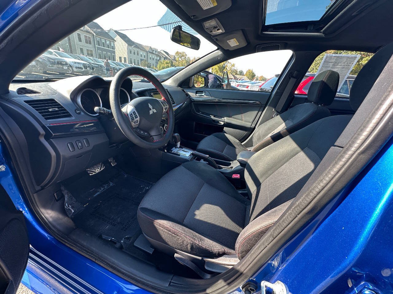 Used 2017 Mitsubishi Lancer LE FWD image 4