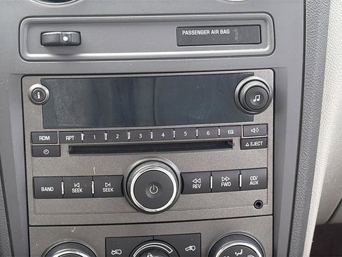 Used 2008 Chevrolet HHR LS image 17