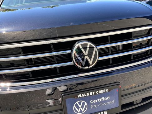 Certified 2023 Volkswagen Tiguan S FWD image 27