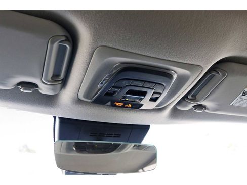 Used 2026 Toyota Corolla Cross XLE w/ Convenience Package image 21