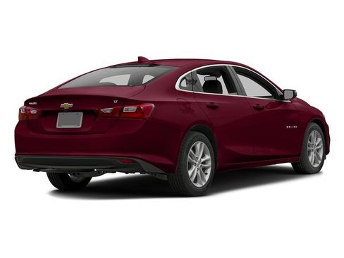 Used 2016 Chevrolet Malibu LT FWD image 2