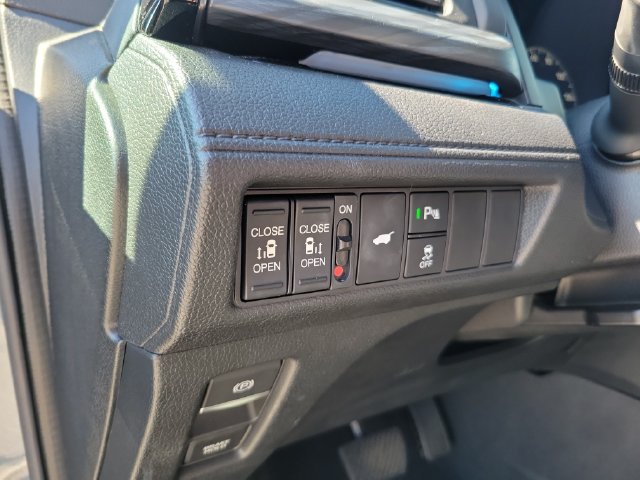 Certified 2025 Honda Odyssey Elite image 10