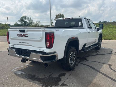 Used 2022 GMC Sierra 2500 SLE w/ SLE Convenience Package AWD/4WD image 5