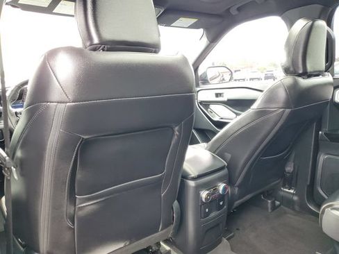Used 2022 Ford Explorer ST w/ Equipment Group 401A AWD/4WD image 37