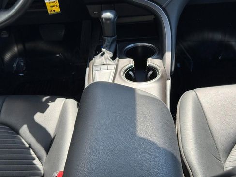 Certified 2023 Toyota Camry SE image 14