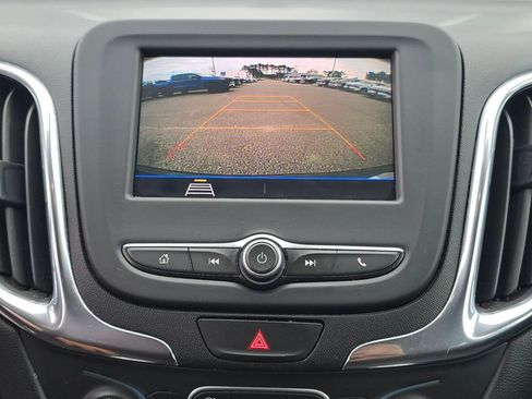 Used 2020 Chevrolet Equinox LT image 20