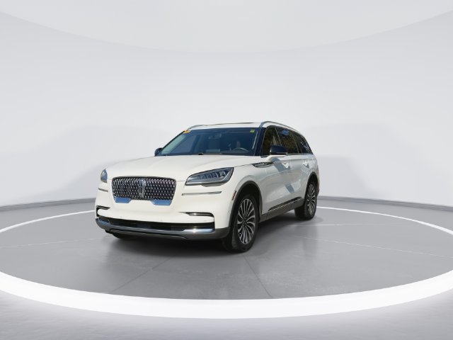 Used 2022 Lincoln Aviator Reserve w/ Elements Package Plus RWD image 3