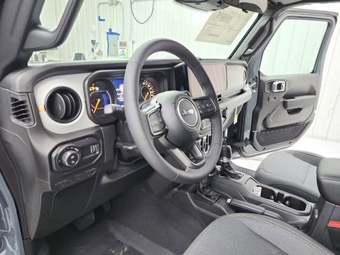 New 2026 Jeep Gladiator Mojave AWD/4WD image 10