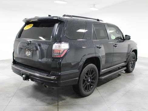 Used 2021 Toyota 4Runner Nightshade image 9