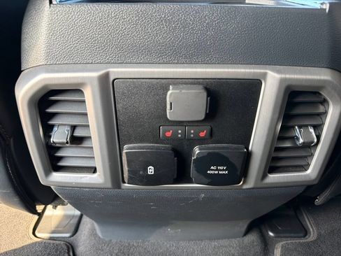 Used 2022 Ford F450 Platinum w/ FX4 Off-Road Package AWD/4WD image 23