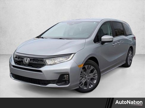 New 2026 Honda Odyssey Touring image 1
