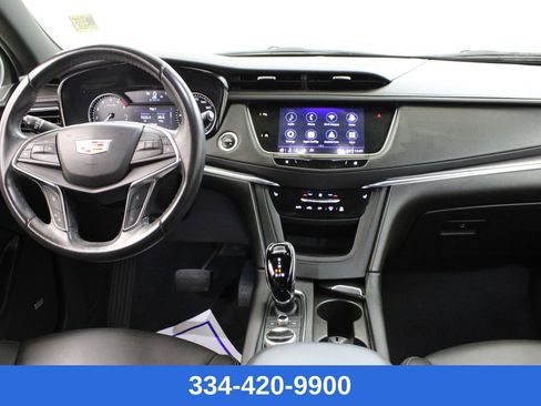 Used 2023 Cadillac XT5 Luxury image 8