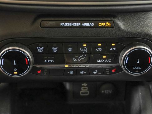 Used 2024 Ford Escape Active AWD/4WD image 31
