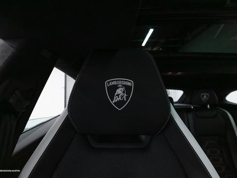 New 2025 Lamborghini Urus SE image 58
