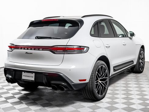 Certified 2026 Porsche Macan AWD/4WD image 8