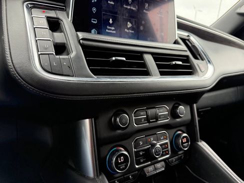 Used 2023 Chevrolet Suburban LT AWD/4WD image 18