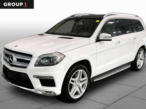 Used 2016 Mercedes-Benz GL 550 4MATIC image 1