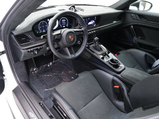 Certified 2026 Porsche 911 GT3 RWD image 4