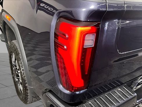 Used 2024 GMC Sierra 2500 Denali w/ Denali Reserve Package AWD/4WD image 27
