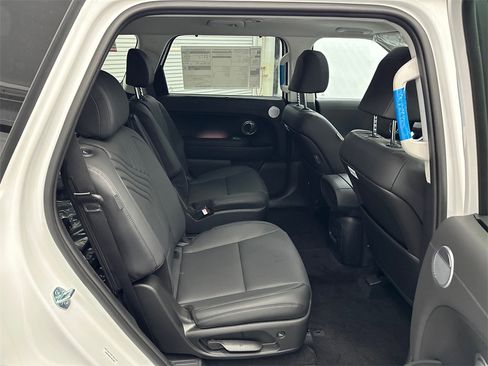 Used 2026 Hyundai Palisade SEL image 17