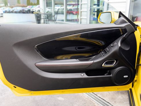 Used 2015 Chevrolet Camaro ZL1 image 10