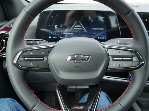 New 2026 Chevrolet Equinox RS w/ LPO, Floor Liner Package image 10