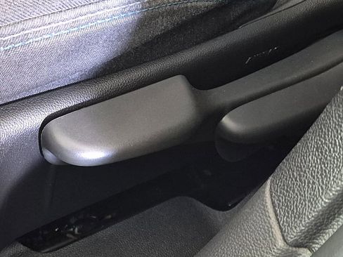 Used 2016 Chevrolet Cruze LT image 14