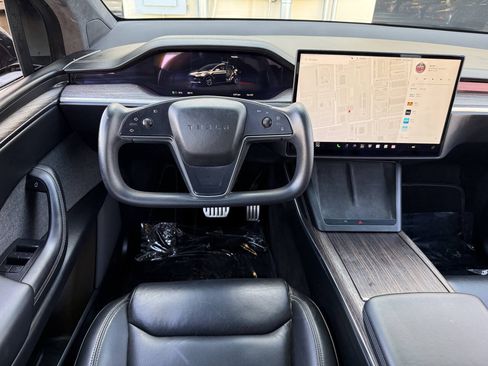 Used 2022 Tesla Model X AWD/4WD image 23