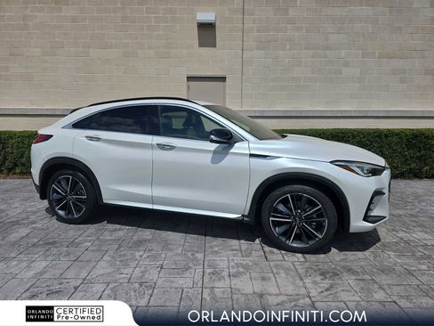 Certified 2025 INFINITI QX55 Essential image 1