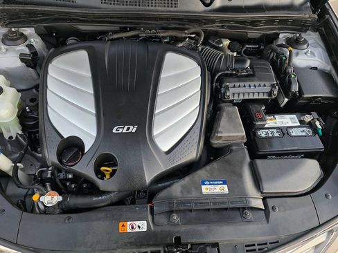 Used 2012 Hyundai Azera FWD image 52