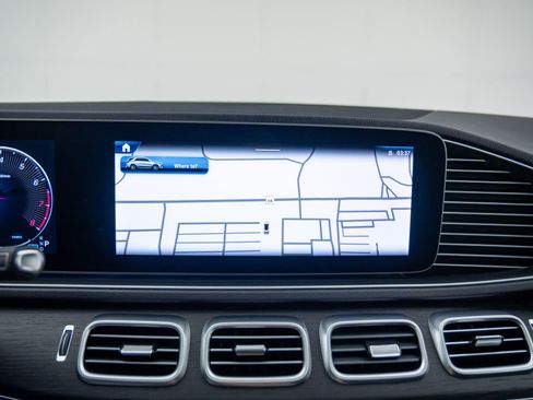 Used 2025 Mercedes-Benz GLE 350 4MATIC image 28