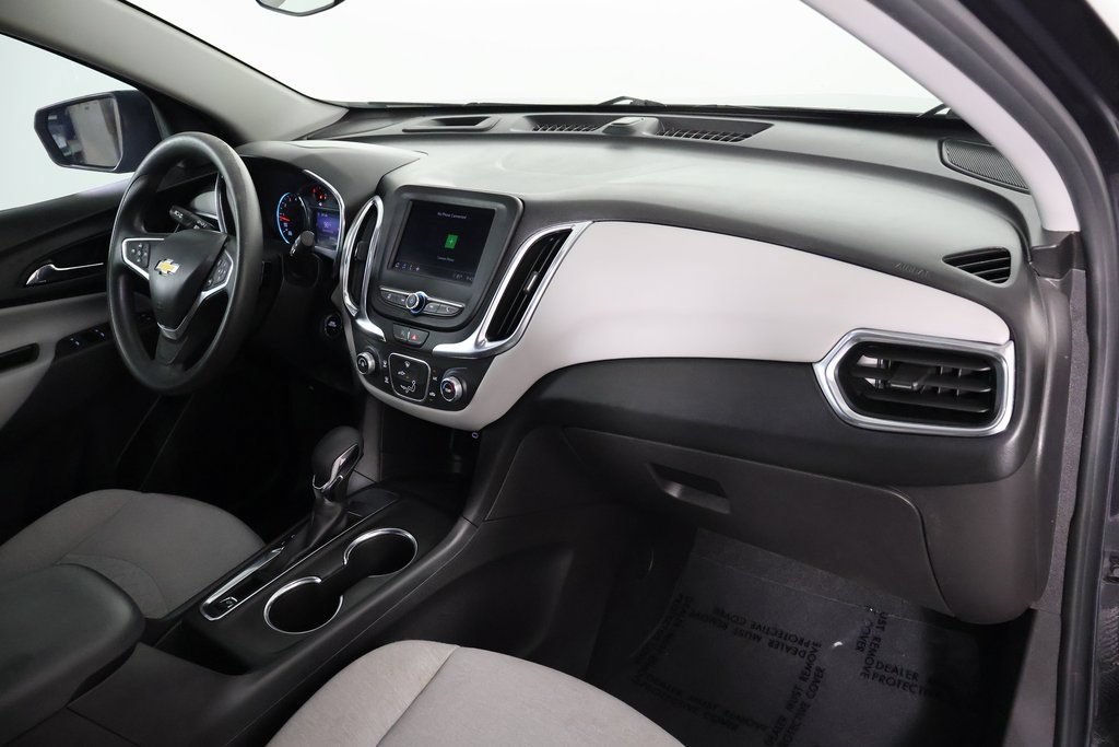 Used 2022 Chevrolet Equinox LS w/ LS Convenience Package FWD image 9