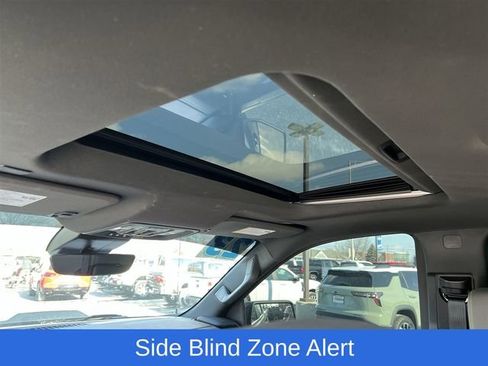 Certified 2023 Chevrolet Silverado 1500 ZR2 w/ Technology Package image 20