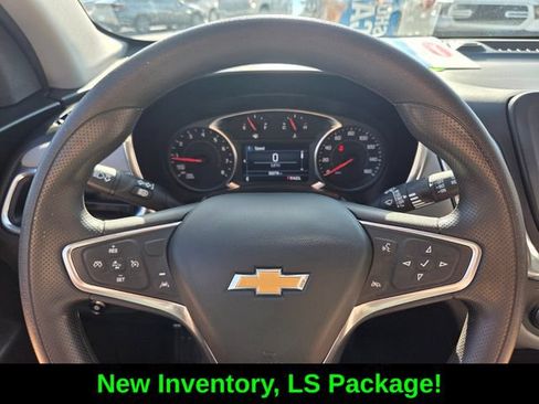 Used 2023 Chevrolet Equinox LS w/ LS Convenience Package FWD image 26