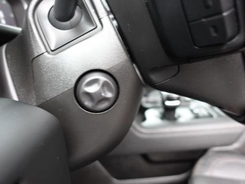 Used 2024 GMC Sierra 1500 AT4 w/ AT4 Preferred Package image 63