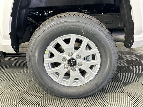 New 2026 Toyota Tacoma SR5 image 11