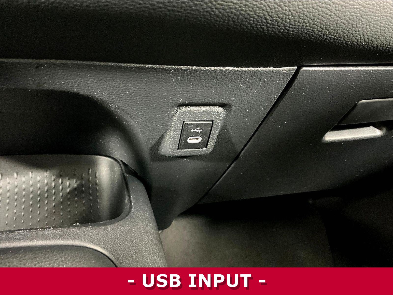 Used 2023 Toyota Corolla LE FWD image 16