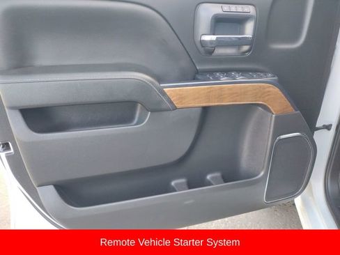 Used 2018 Chevrolet Silverado 1500 LTZ image 11