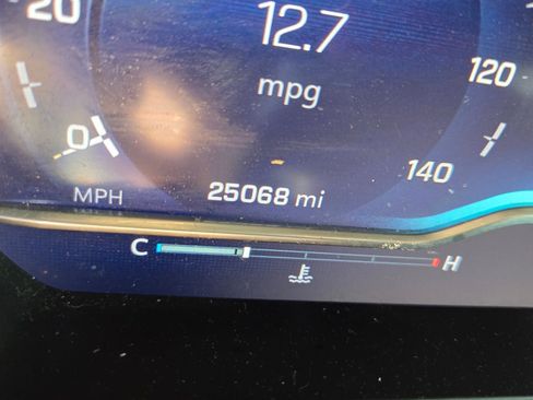 Used 2025 Chevrolet Silverado 2500 LT w/ Convenience Package AWD/4WD image 29