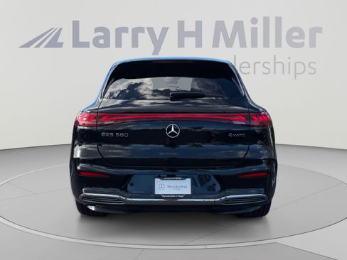 Used 2023 Mercedes-Benz EQS 580 4MATIC SUV image 4